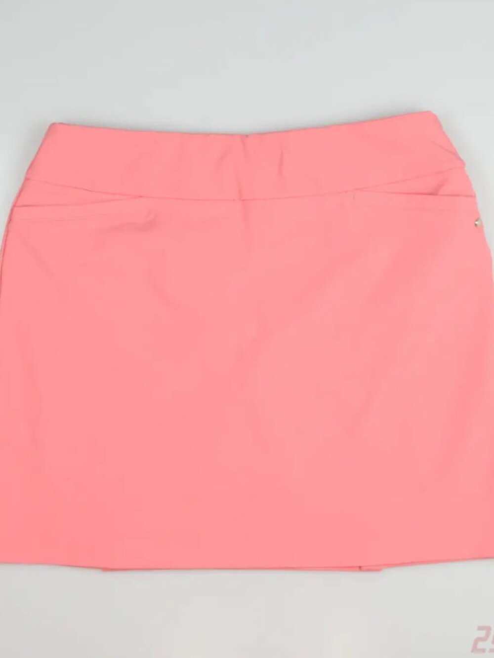 Women's NWT Fairway & Greene. Golf Skort